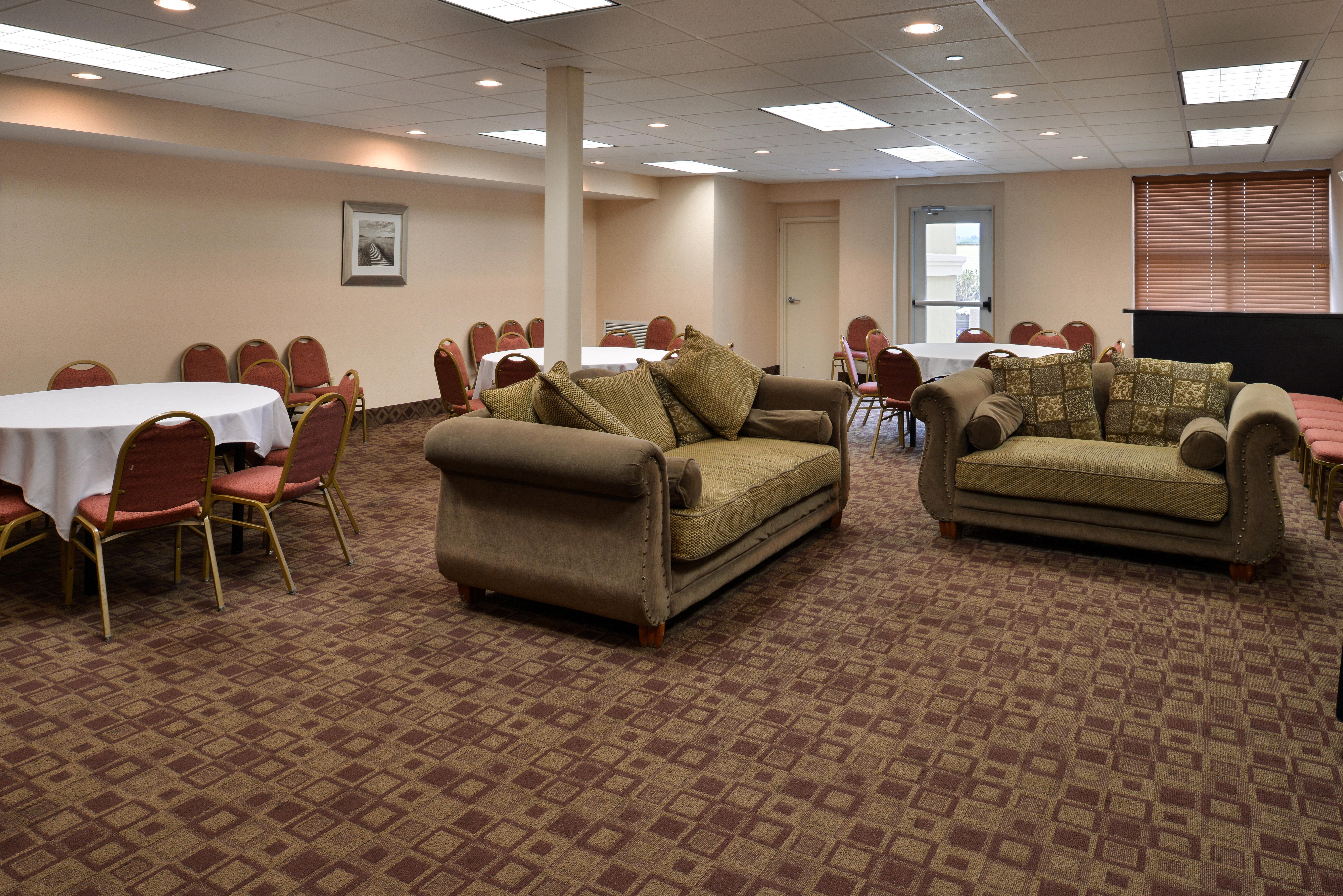 Holiday Inn Martinsburg By Ihg Luaran gambar